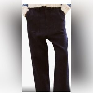 The GREAT ranger pant in navy. Size 31